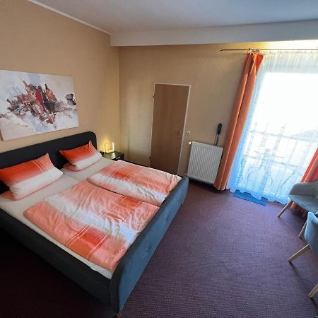 Hotelpension Am Thermalbad Bad Nenndorf Exterior foto