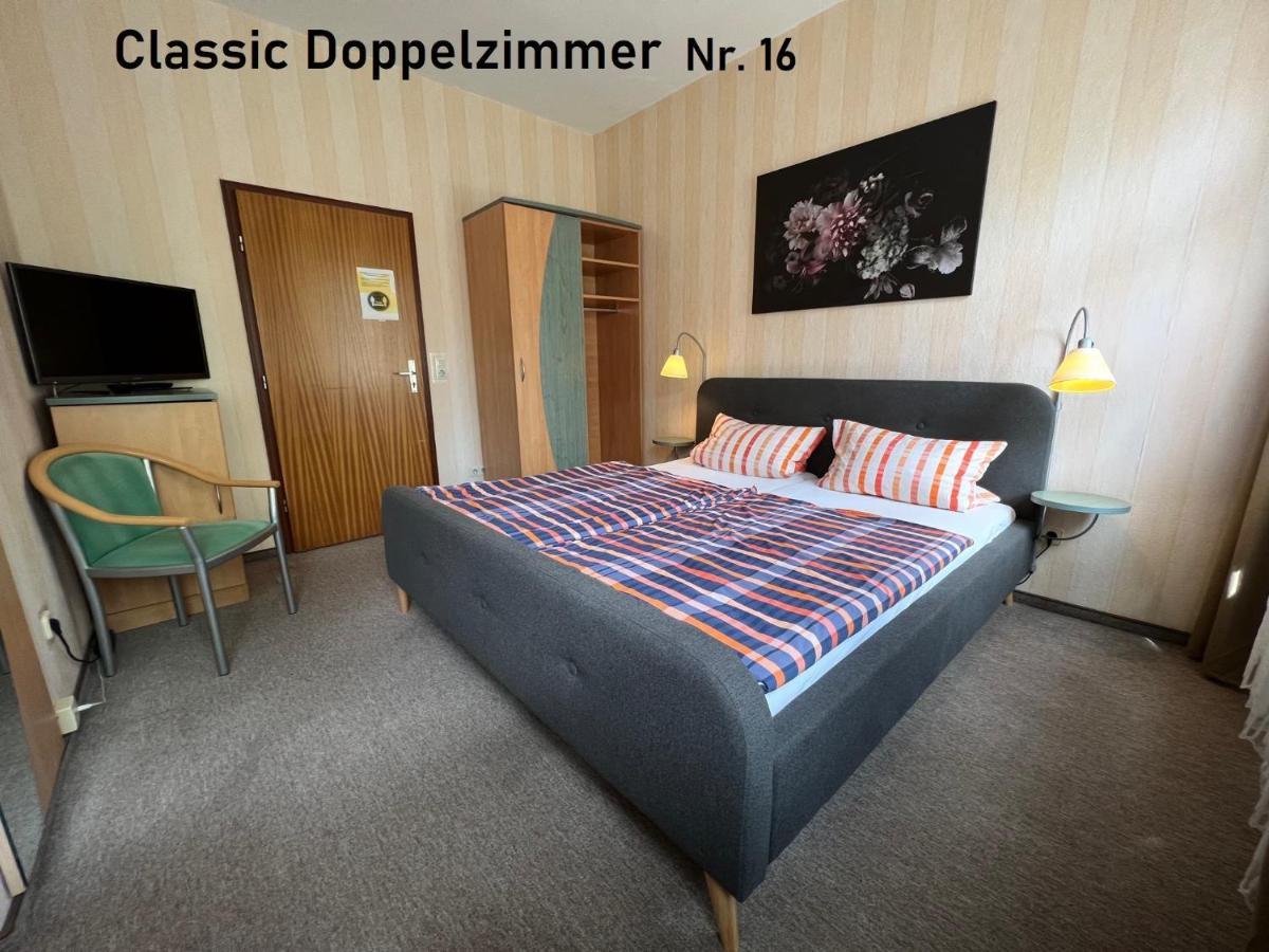 Hotelpension Am Thermalbad Bad Nenndorf Exterior foto
